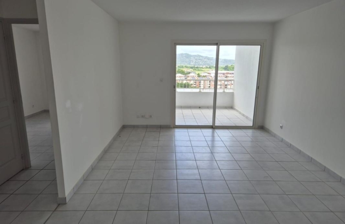 Vente Appartement 40.98m&sup2; 2 pièces Le Lamentin