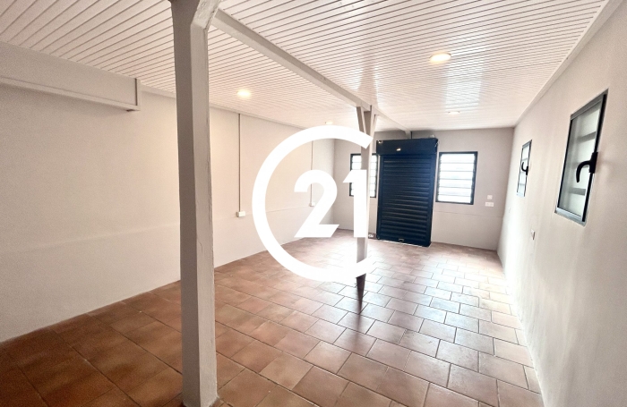 Location Local commercial 97200