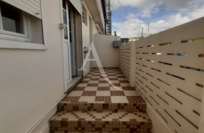 Location Appartement 58.76m&sup2; 3 pi&egrave;ces Fort de france
