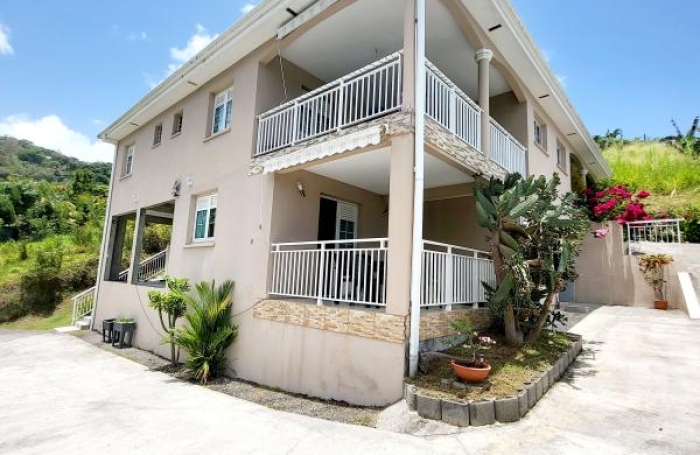 Location Appartement 97228