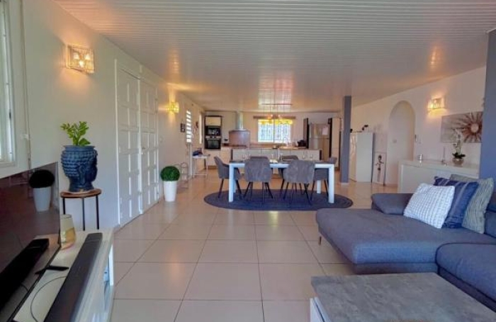 Vente Immeuble 264m&sup2; 9 pièces Schoelcher