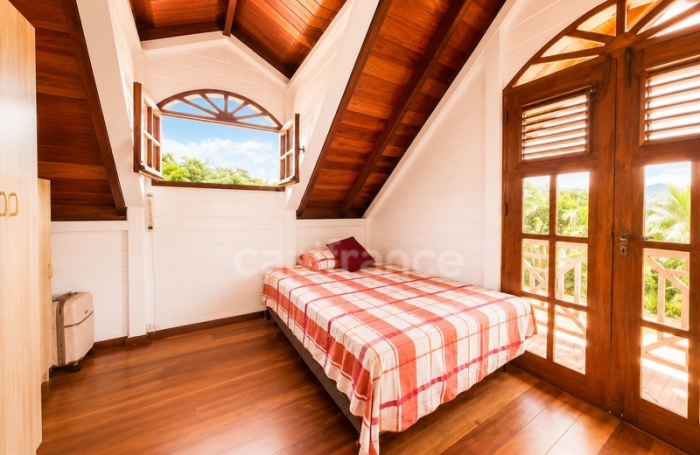 Vente Maison 141m&sup2; 7 pièces Saint Pierre