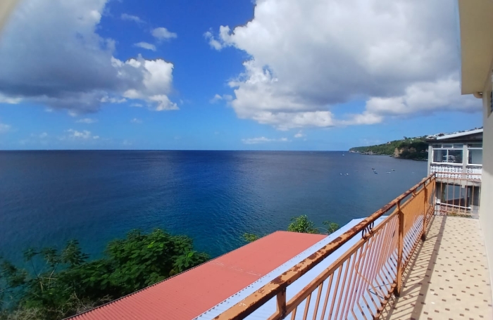 RESIDENCE DE 3 APPARTEMENTS - VUE MER PANORAMIQUE