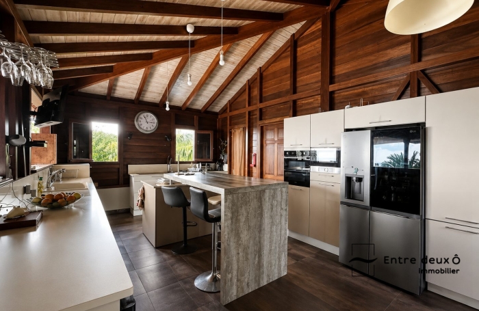 Vente Maison 150.00m&sup2; 4 pièces Case-Pilote
