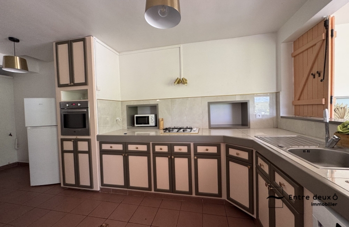 Location Maison 140.00m&sup2; 7 pièces Les Trois Ilets