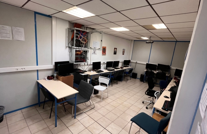 Vente Bureaux 170m&sup2; Le Lamentin