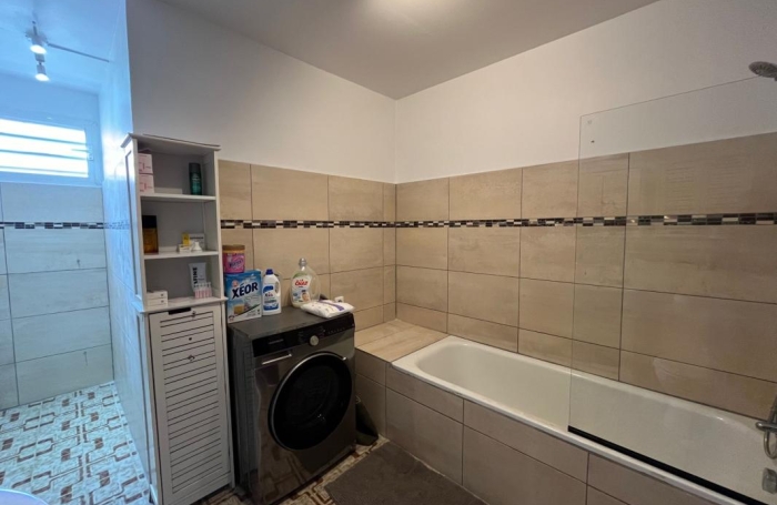 Location Maison 183.96m&sup2; 4 pièces Schoelcher