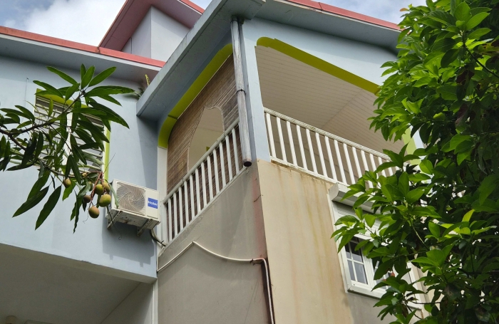 Grand haut de villa type F4/F5