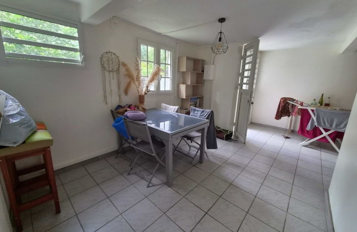Joli appartement F3 meubl&eacute; au calme