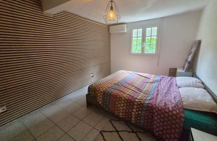 Joli appartement F3 meubl&eacute; au calme