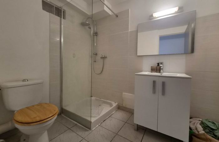 Joli appartement F3 meubl&eacute; au calme