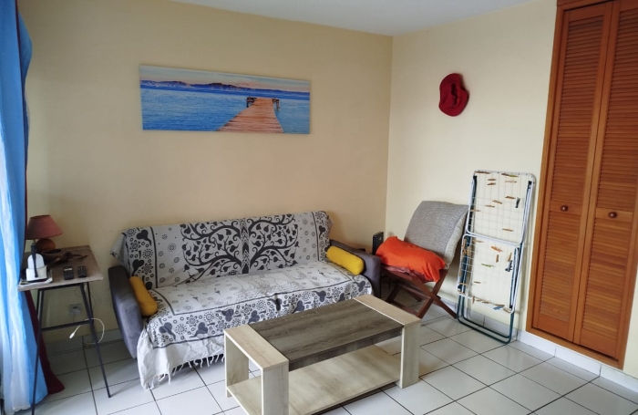 Appartement F2 meubl&eacute; en rez-de-jardin, proximit&eacute; plage, Anse Mitan - TROIS-ILETS