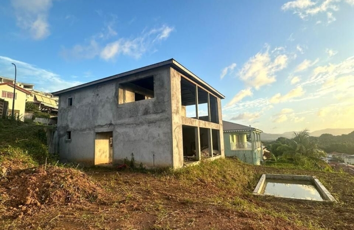 Vente Maison 220m&sup2; 4 pièces Ducos
