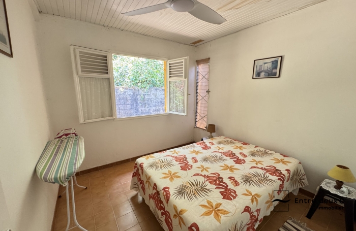Vente Maison 142.00m&sup2; 4 pièces Rivi&egrave;re Sal&eacute;e