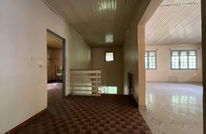 Vente Maison 175.9m&sup2; 5 pièces Rivi&egrave;re Sal&eacute;e