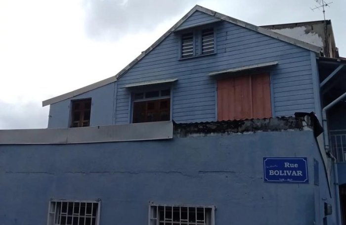 Vente Maison 98m&sup2; 6 pièces Fort de france