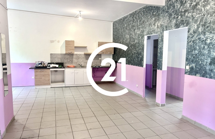Location Appartement 77.00m&sup2; 3 pièces Sainte Marie