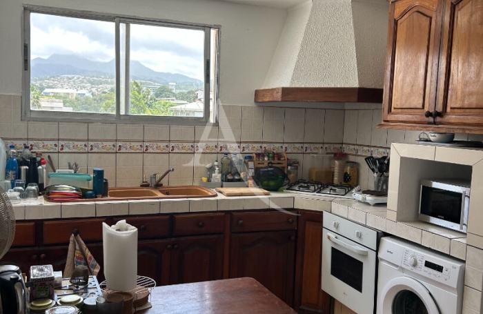Vente Appartement 64m&sup2; 3 pi&egrave;ces Schoelcher