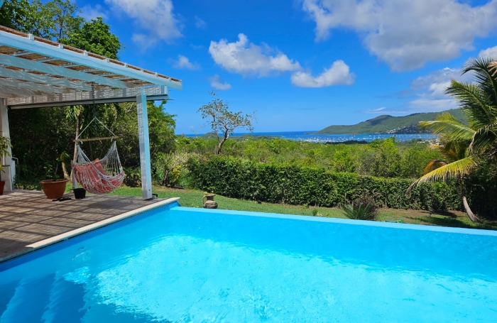 Maginifique vue mer, villa F4, piscine, atelier, bungalow, garage