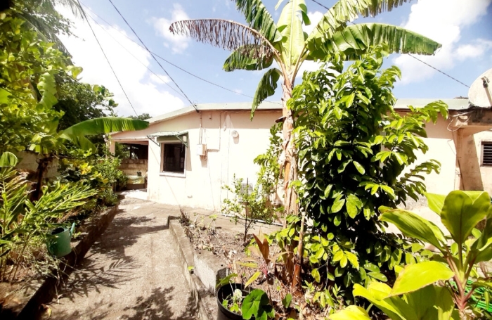Vente Maison 102m&sup2; 4 pi&egrave;ces Saint Pierre