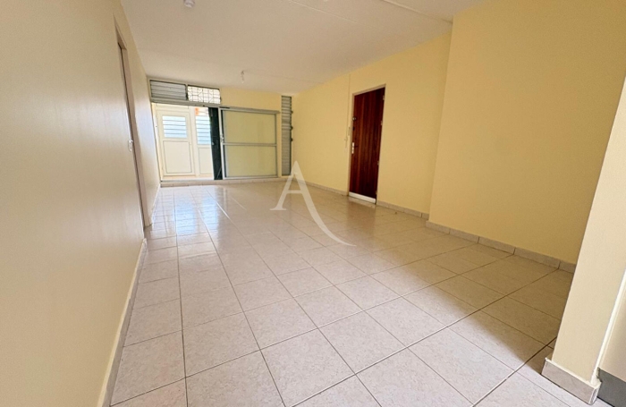 Location Appartement 82.03m&sup2; 4 pi&egrave;ces Ducos