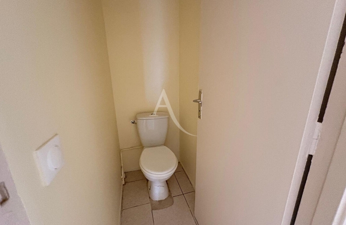 Location Appartement 82.03m&sup2; 4 pi&egrave;ces Ducos