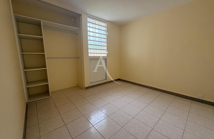 Location Appartement 82.03m&sup2; 4 pi&egrave;ces Ducos