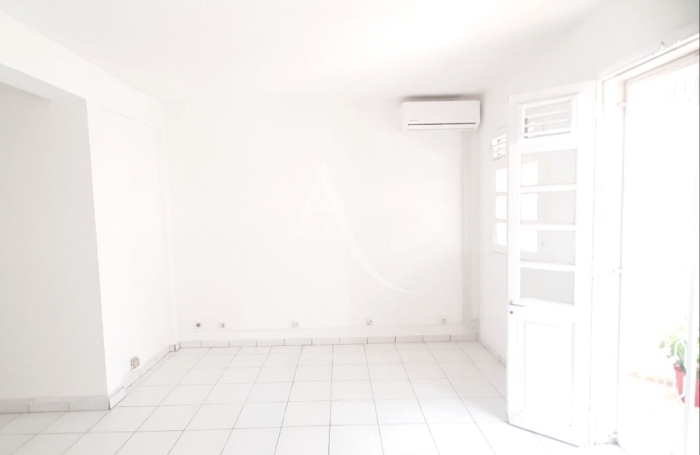 Location Divers 58m&sup2; 2 pi&egrave;ces Fort de france