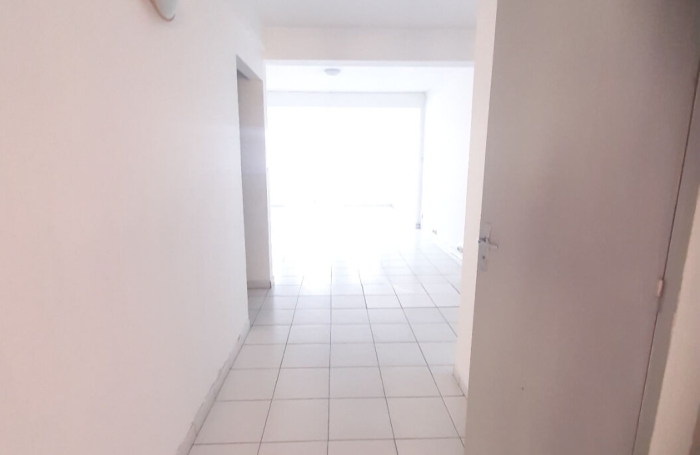 Location Divers 58m&sup2; 2 pi&egrave;ces Fort de france