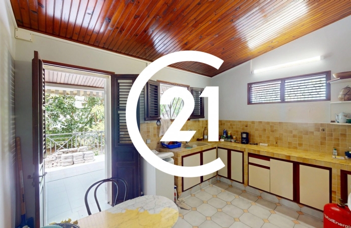 Vente Maison 130.00m&sup2; 3 pièces Le Lamentin