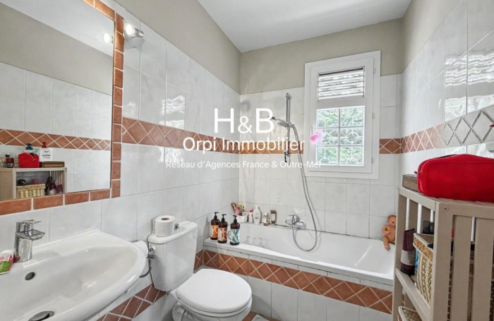 Location Maison 138.17m&sup2; 5 pièces Fort de france