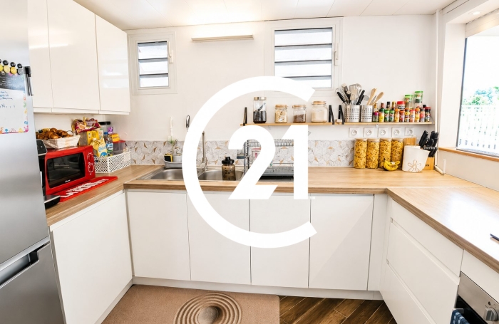 Vente Maison 106.76m&sup2; 6 pièces Sainte Marie