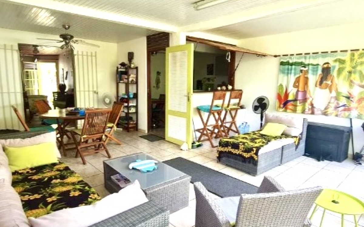 SAINTE-LUCE Villa T4 de plain-pied Plage &agrave; pied - 320K&euro;