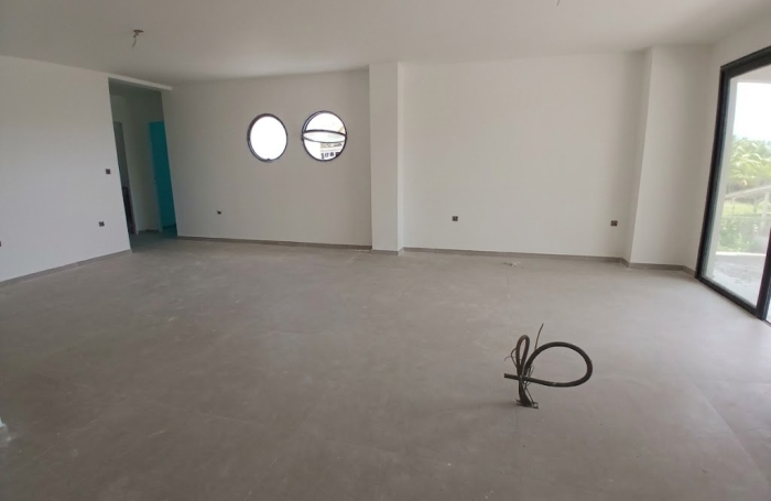 Rare   Splendide T4 Traversant de 157 m2 avec Vue Marina   Dernier &Eacute;tage Unique avec Ascenseur