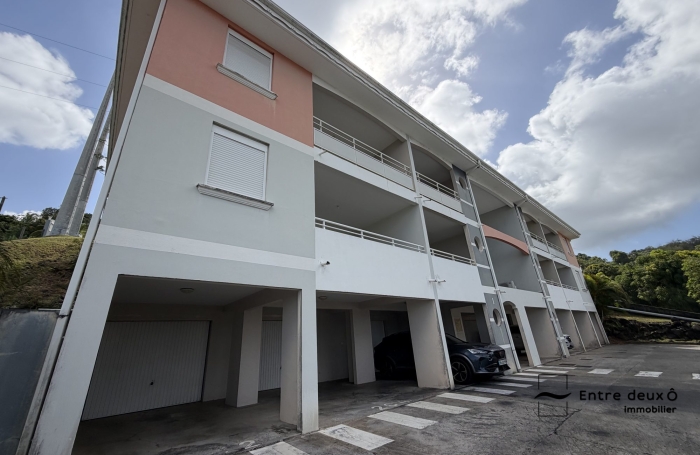 Vente Appartement 55.74m&sup2; 3 pièces La Trinit&eacute;