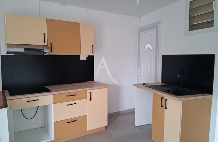 Location Appartement 30.11m&sup2; 1 pi&egrave;ce Saint-Esprit