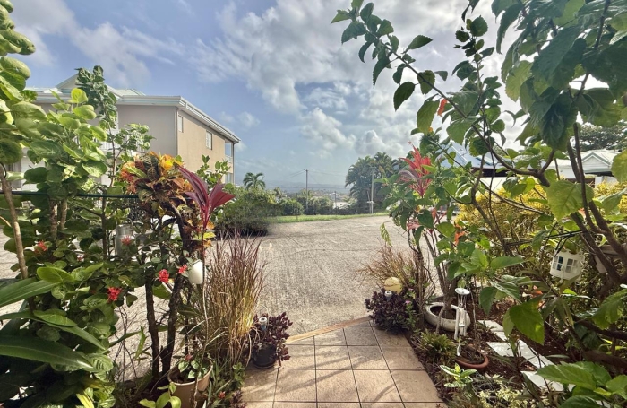 Grand studio vue mer Anse Mitan