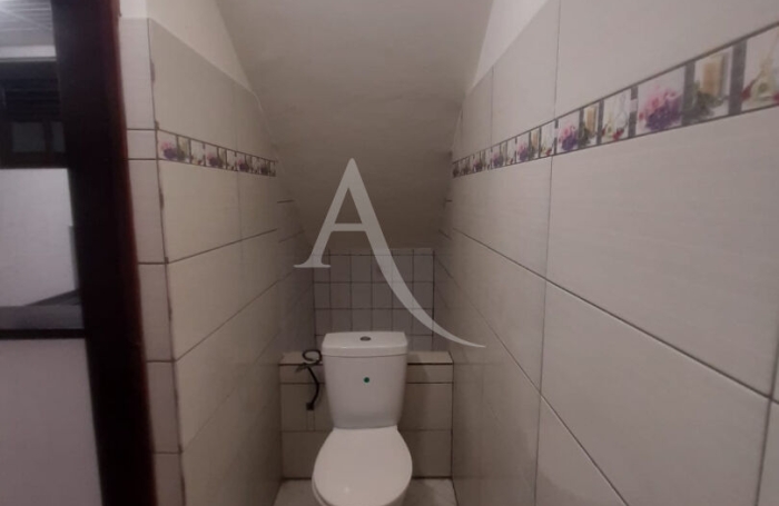 Location Appartement 26.51m&sup2; 1 pi&egrave;ce Saint-Joseph