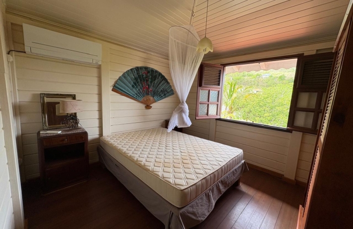 Charmante maison en bois avec terrasse, jardin privatif et aper&ccedil;u mer - ANSES D'ARLET / PETITE ANSE