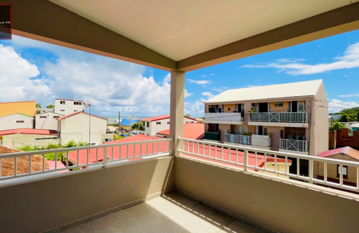 Appartement T3 Moderne et Meubl&eacute; avec Vue Mer au Vauclin