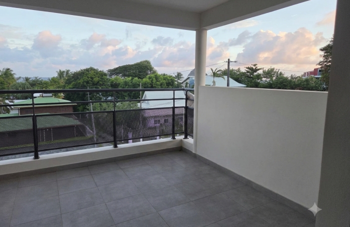 APPARTEMENT MODERNE- VUE MER- LE DIAMANT