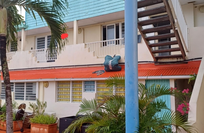 Studio   20 m2   ANSE MITAN, LES TROIS-&Icirc;LETS
