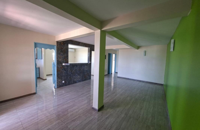 Location Appartement 85.78m&sup2; 3 pièces Le Diamant