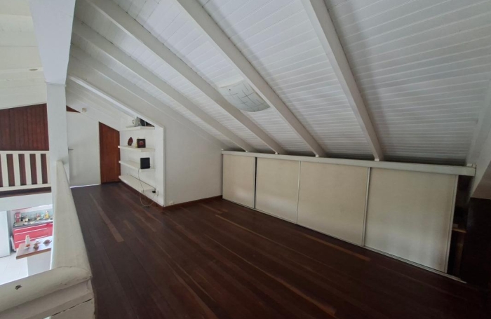 Location Maison 156m&sup2; 5 pièces Schoelcher