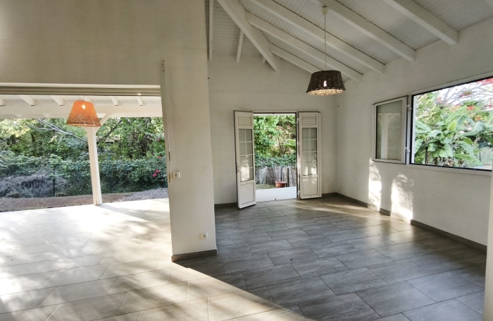 MAISON Jumel&eacute;e T4 avec jardin plat et clotur&eacute;- LA WALLON