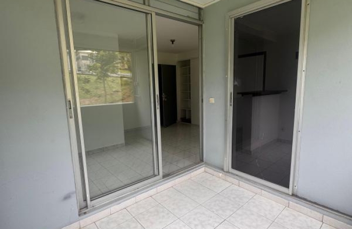 Vente Appartement 32.93m&sup2; 3 pièces Fort de france