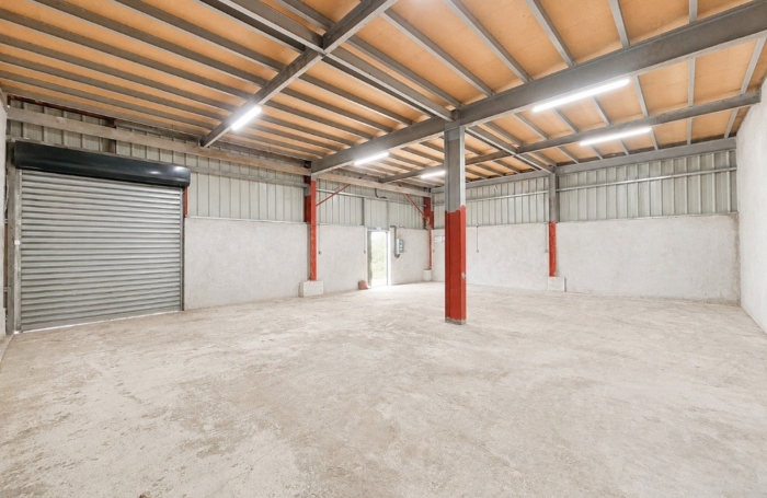Location Local commercial 110m&sup2; 1 pièce Ducos