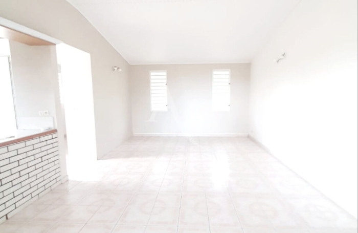 Location Maison 69.1m&sup2; 3 pi&egrave;ces La Trinit&eacute;