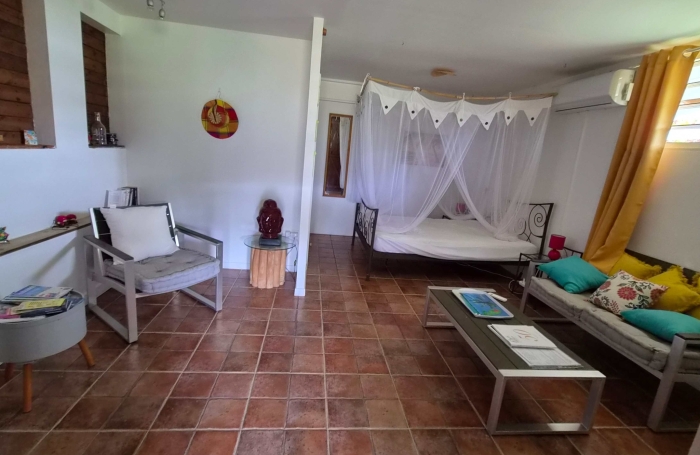 Villa de charme F4 + studio avec vue mer et piscine