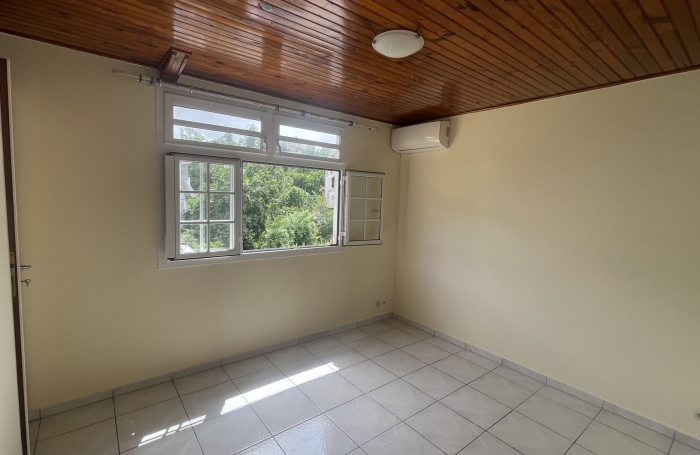 Appartement T2 &agrave; Plateau Fofo  Schoelcher